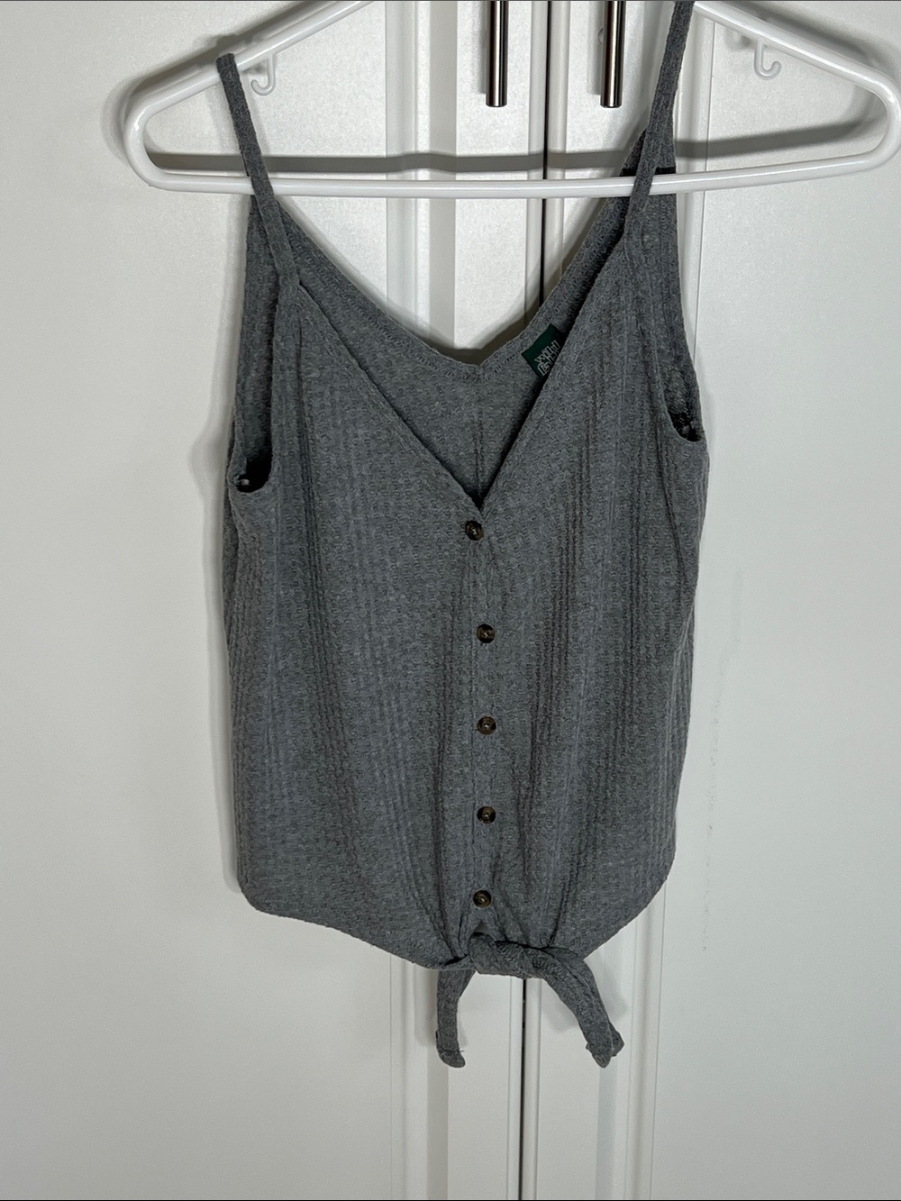 Gray Ribbed Button-Front Tie-Hem Cami Top